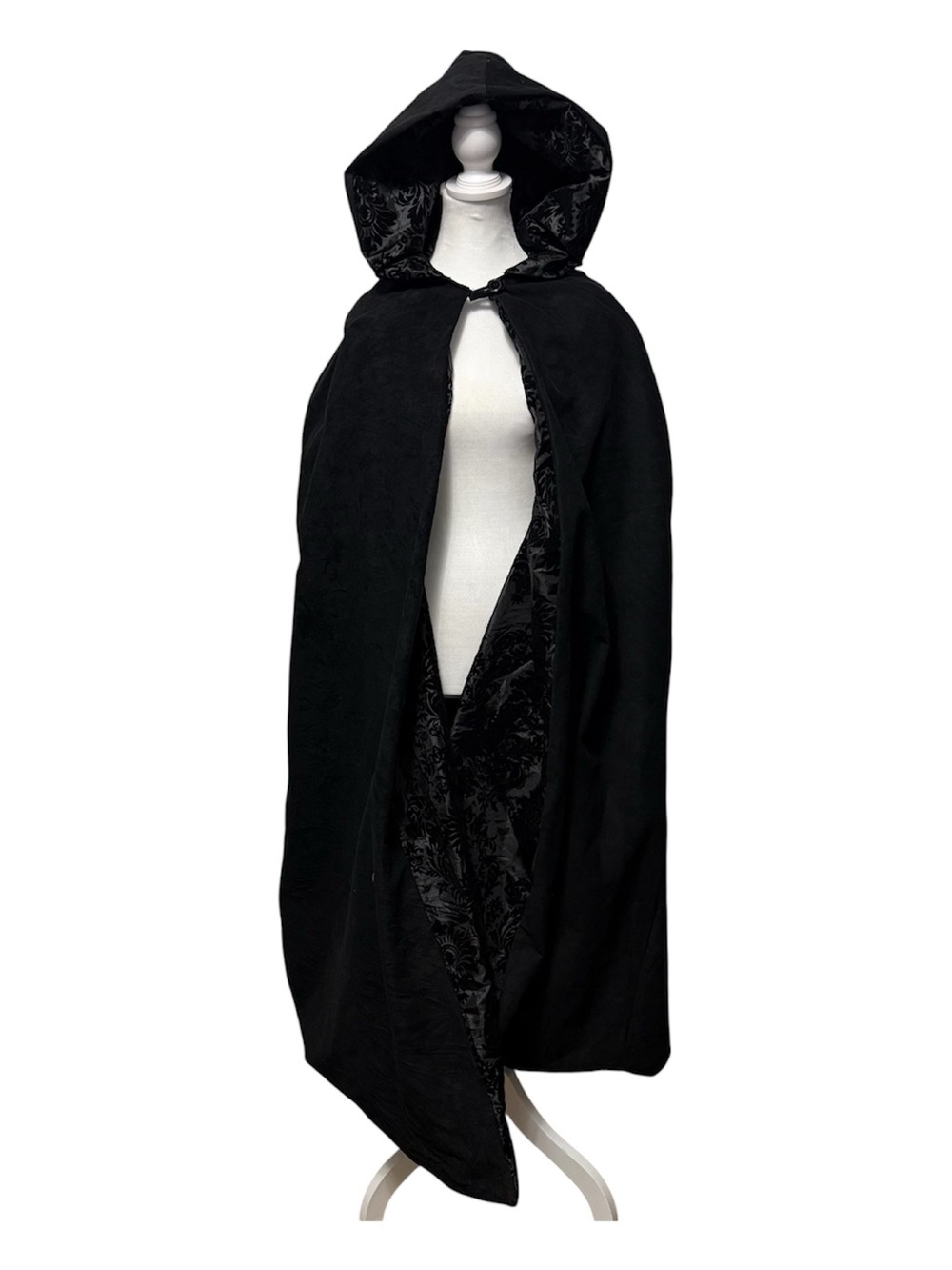 Underwraps Black Hooded Cloak Unisex Velvet Lined Cosplay Goth Witchy Halloween
